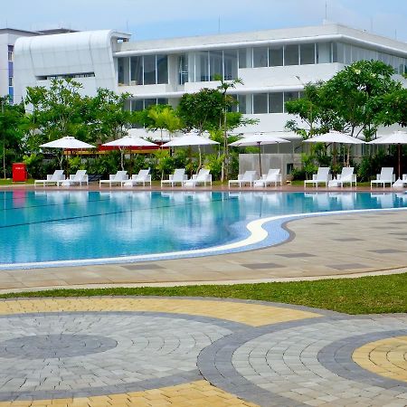 Nunia Inn Bandara Jakarta Tangerang Luaran gambar
