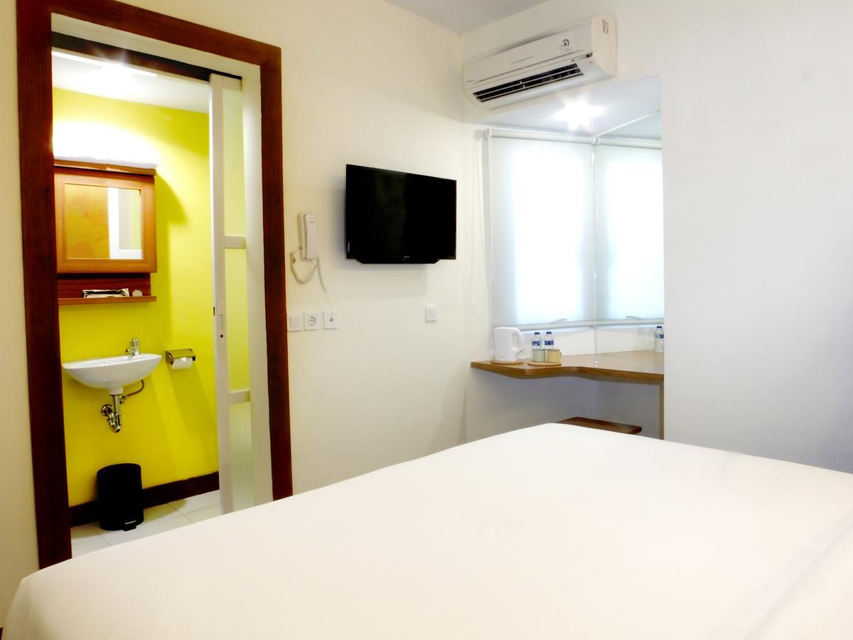 Nunia Inn Bandara Jakarta Tangerang Luaran gambar